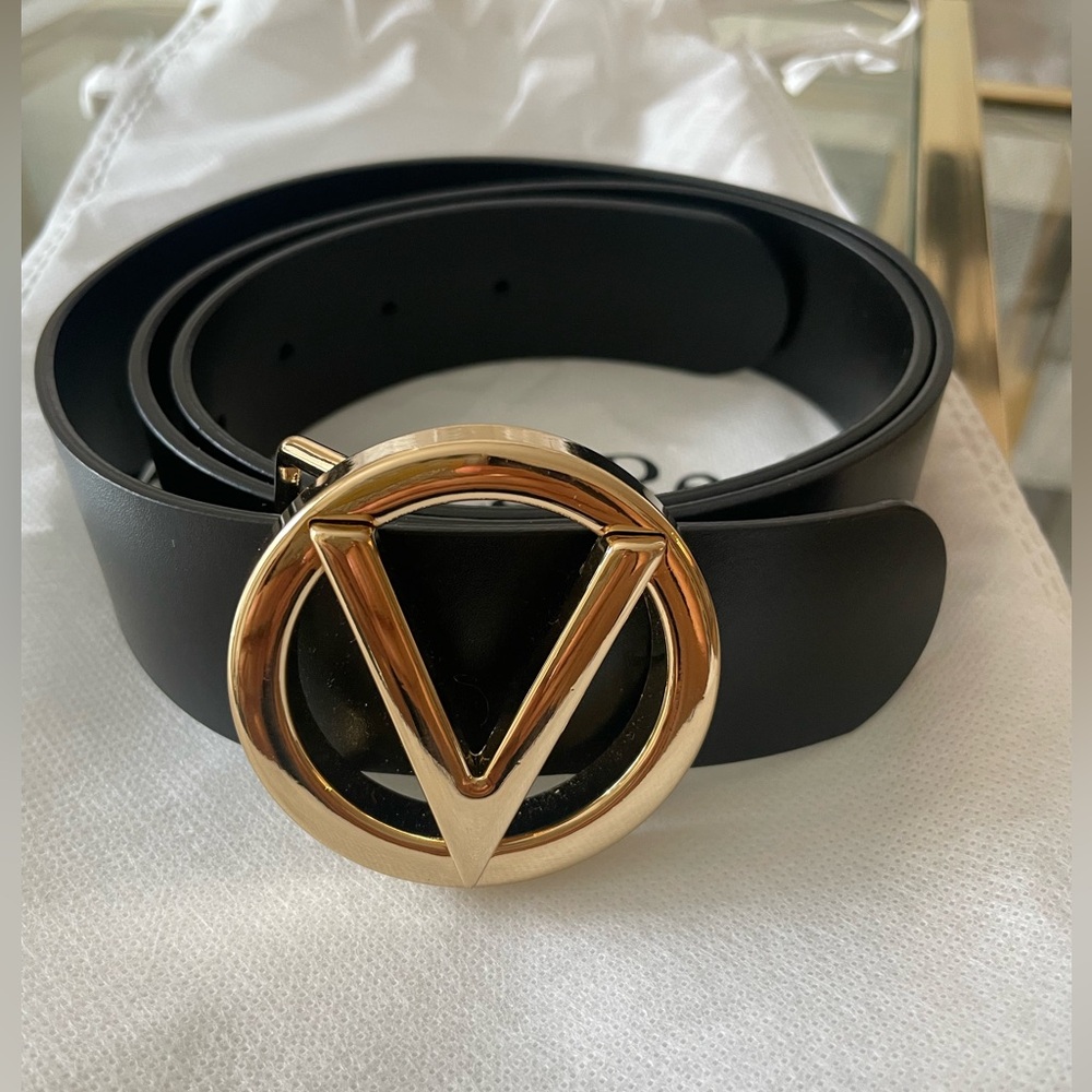 Authentic Valentino Leather Belt (M)